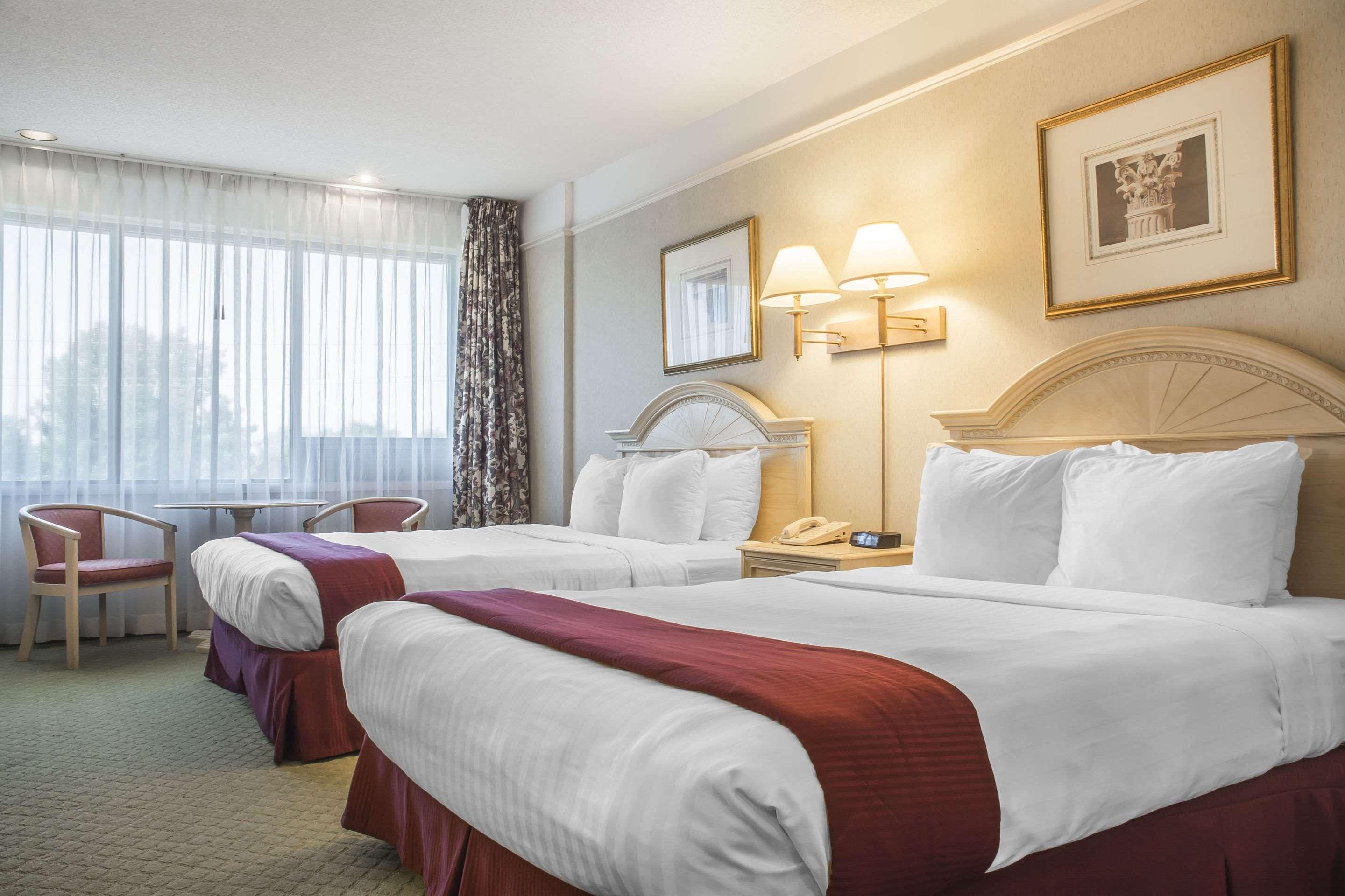Clarion Hotel & Conference Centre Fort Erie Exteriér fotografie