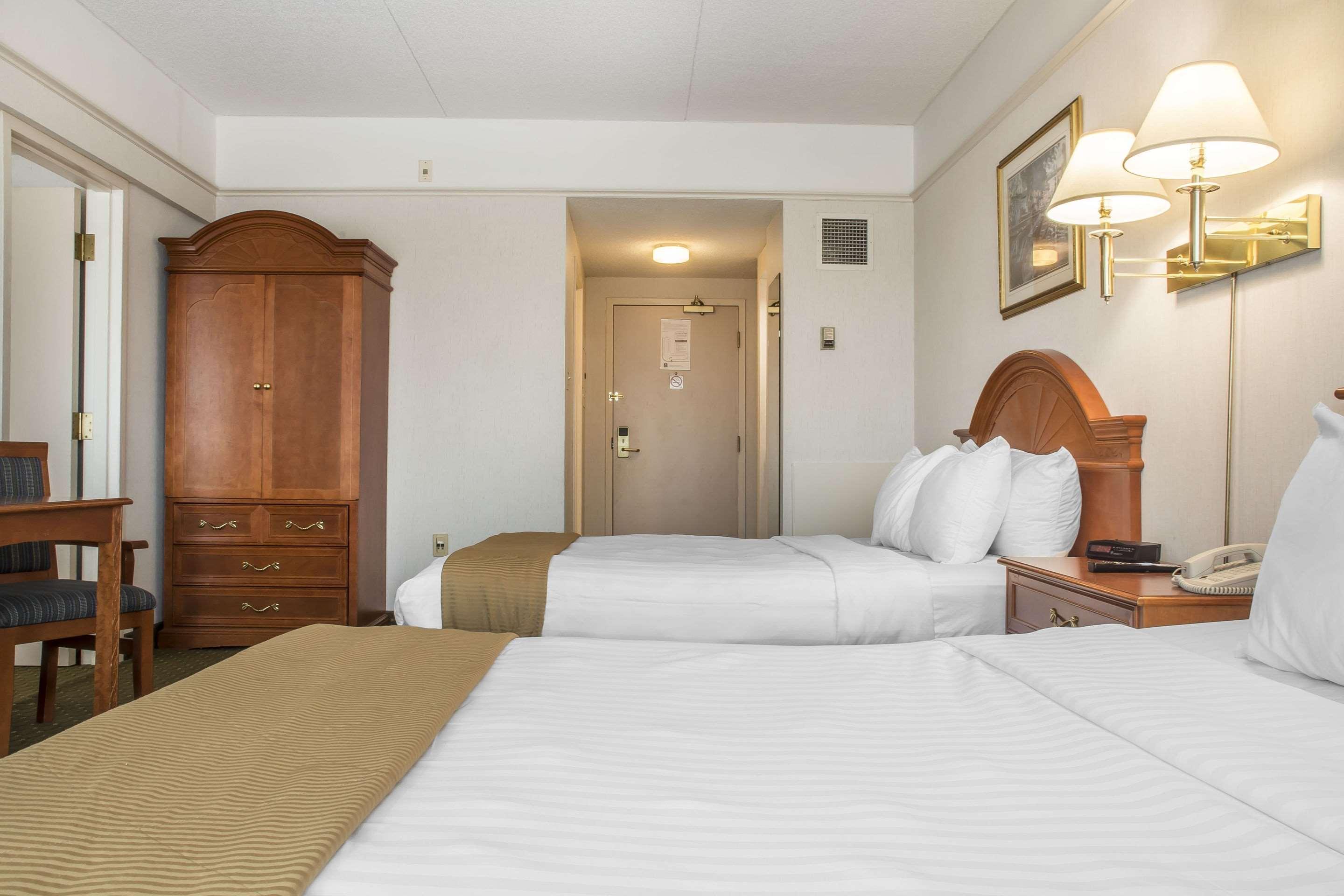 Clarion Hotel & Conference Centre Fort Erie Exteriér fotografie
