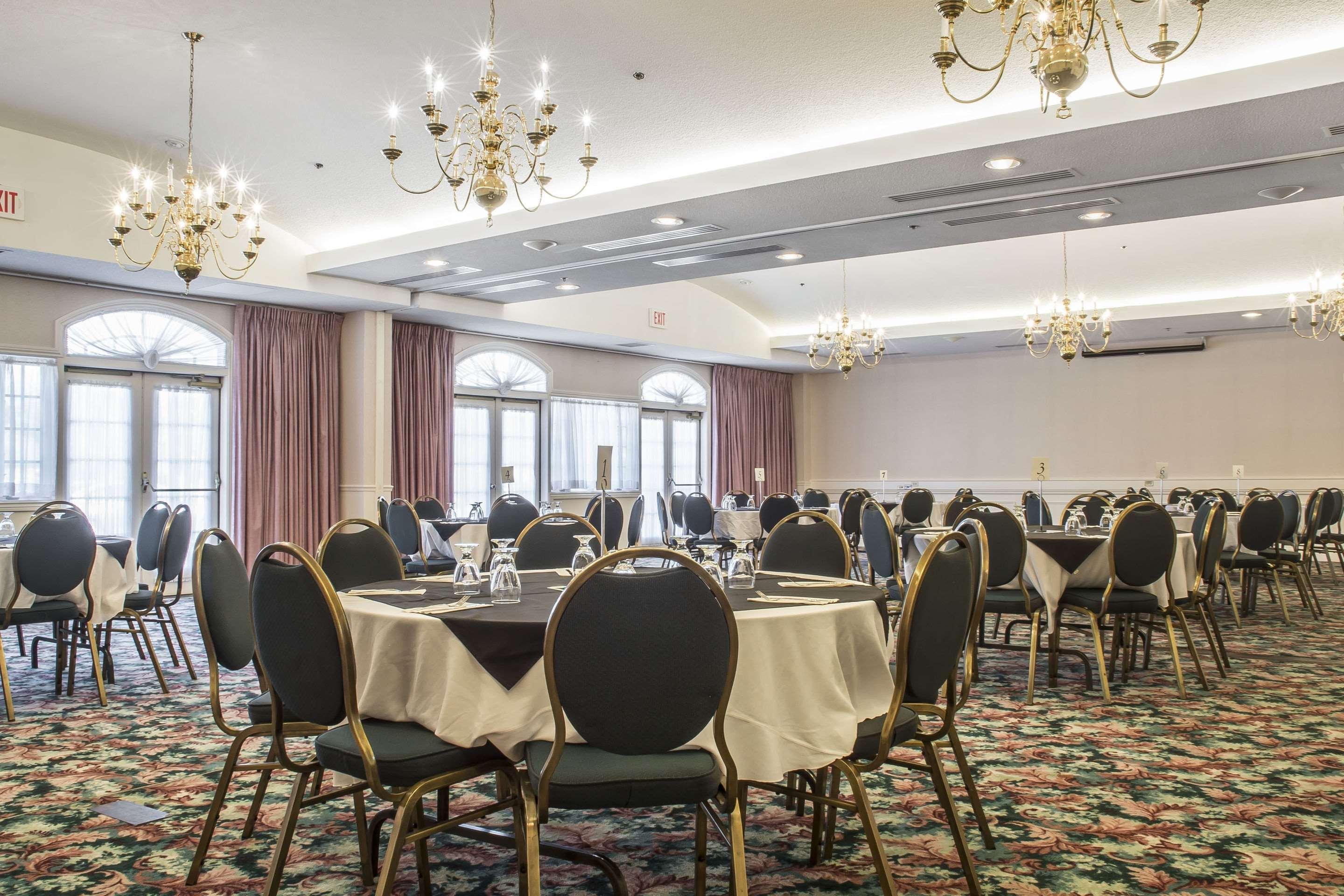 Clarion Hotel & Conference Centre Fort Erie Exteriér fotografie